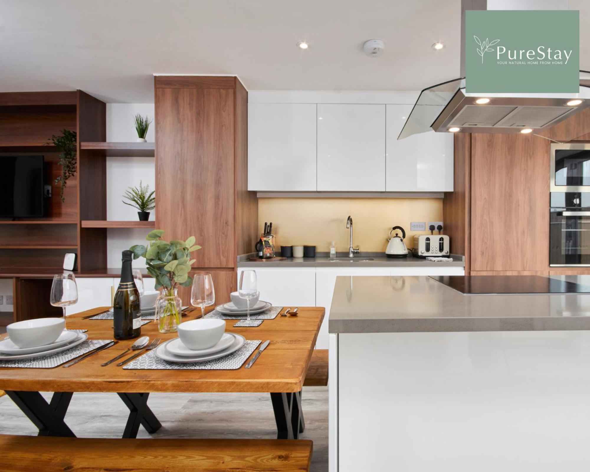 Stunning 5 Bed Manchester House With Parking By Purestay Short Lets & Serviced Accommodation Eksteriør billede