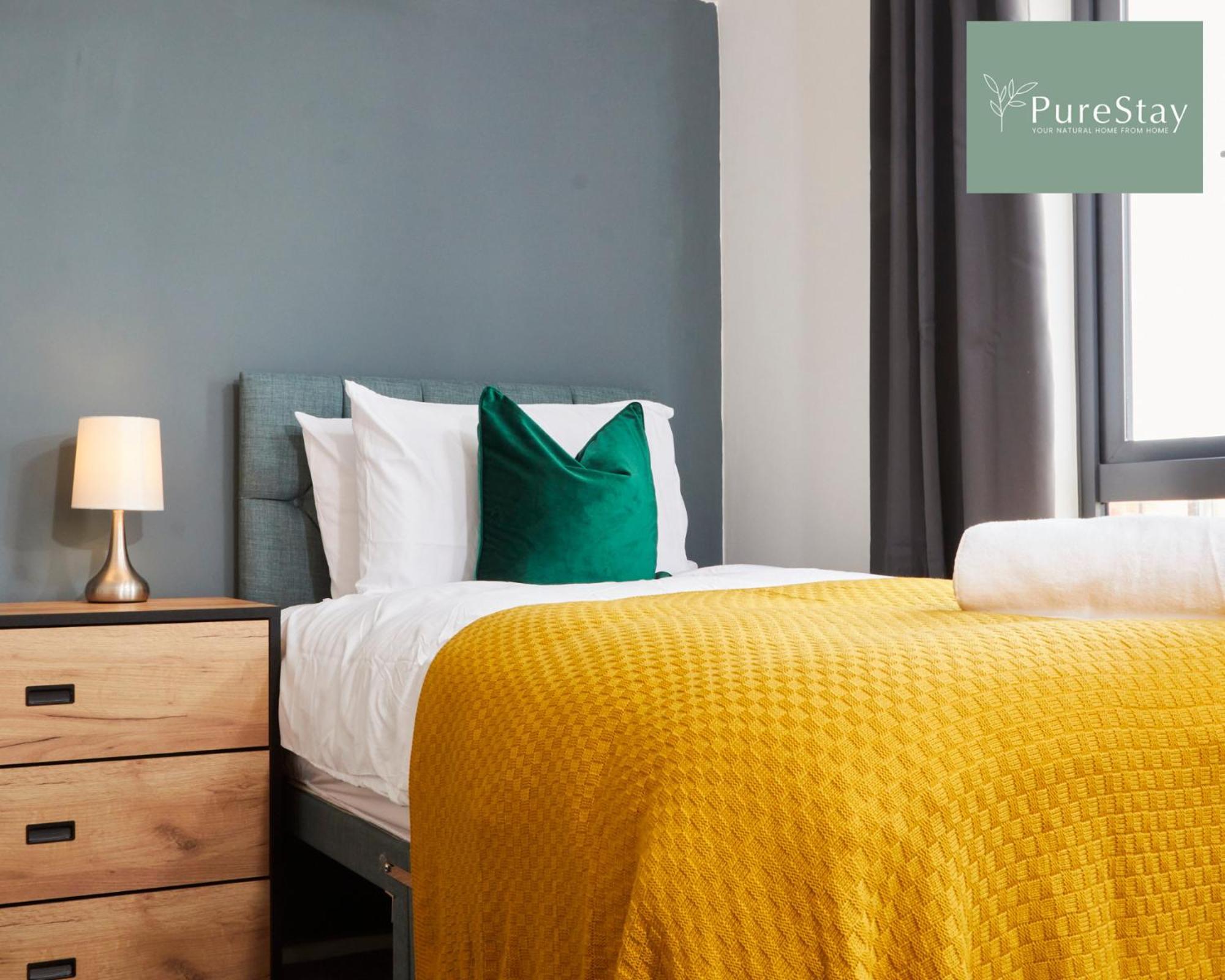 Stunning 5 Bed Manchester House With Parking By Purestay Short Lets & Serviced Accommodation Eksteriør billede
