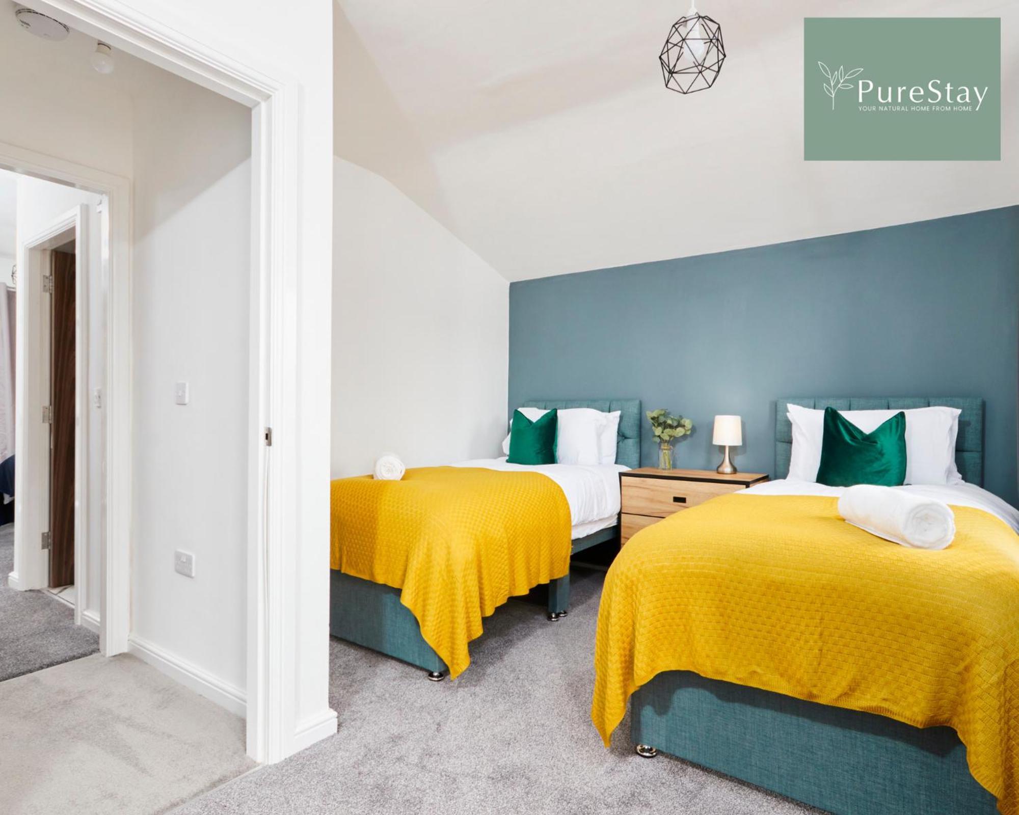 Stunning 5 Bed Manchester House With Parking By Purestay Short Lets & Serviced Accommodation Eksteriør billede