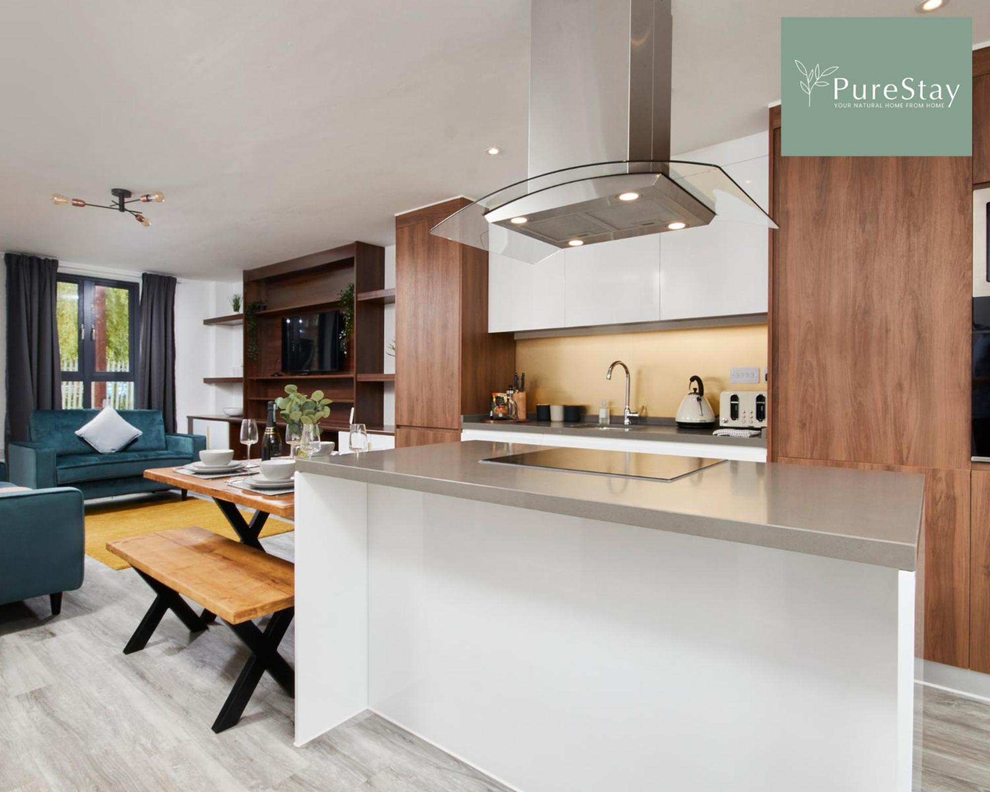 Stunning 5 Bed Manchester House With Parking By Purestay Short Lets & Serviced Accommodation Eksteriør billede