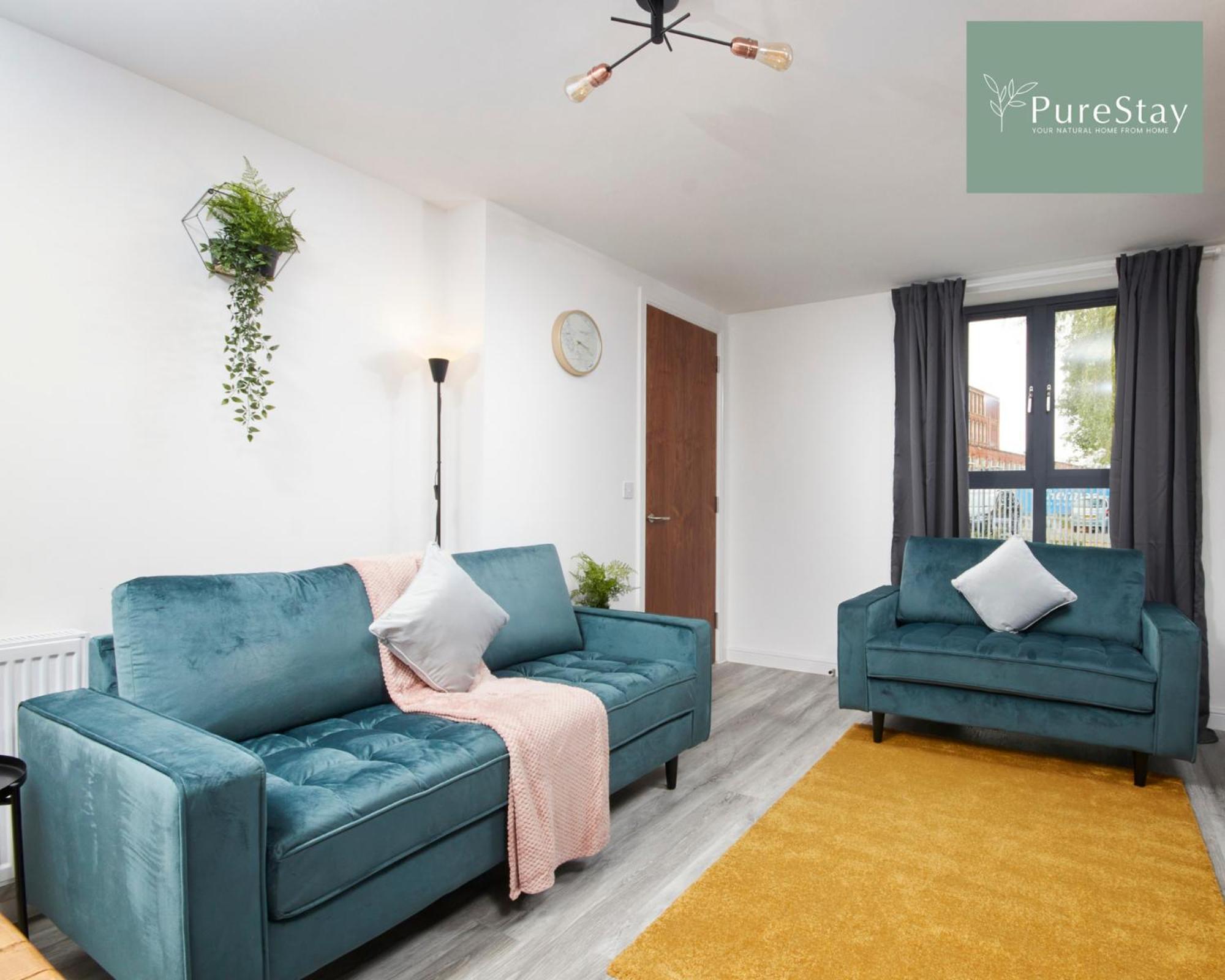 Stunning 5 Bed Manchester House With Parking By Purestay Short Lets & Serviced Accommodation Eksteriør billede